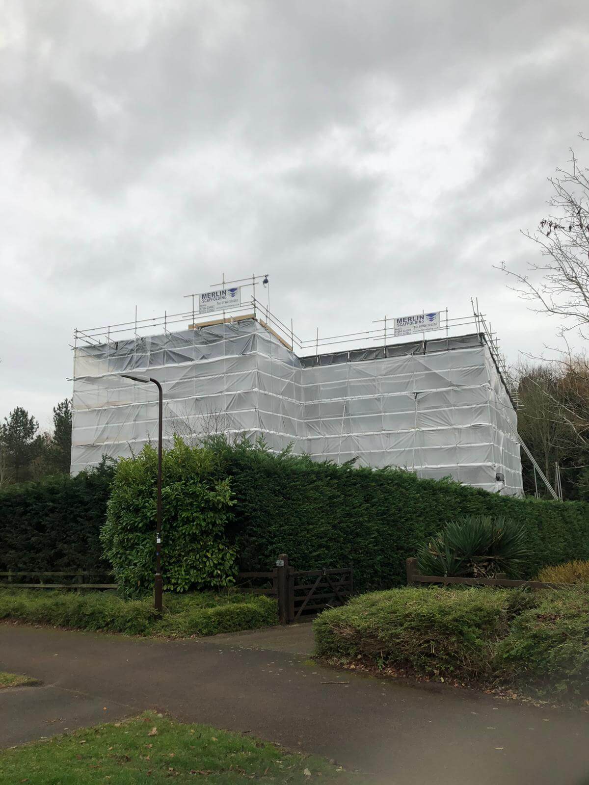 Temporary Roof bushes